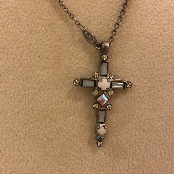 Sorrelli Glacier Blue Crystal Cross Necklace with antique silver finish - Picture 10 of 12